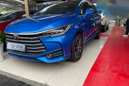 遵义二手比亚迪宋MAX 2018款 1.5TI 双离合 智联尊享版 7座